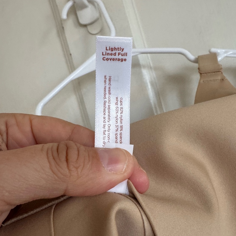Cacique nude lightly lined full coverage bra size 42DD - Picture 7 of 8